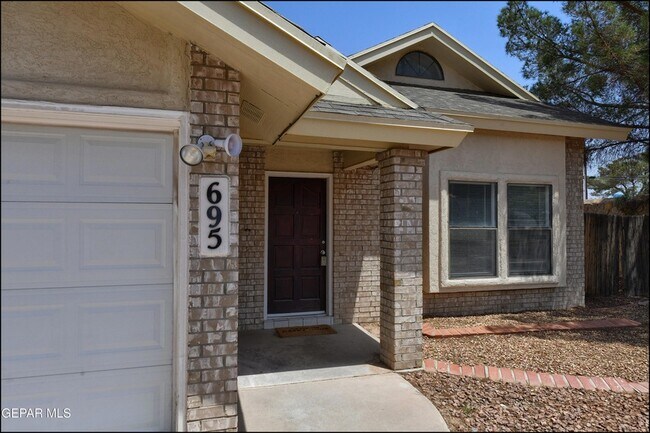 Building Photo - 695 Bluff Canyon Cir