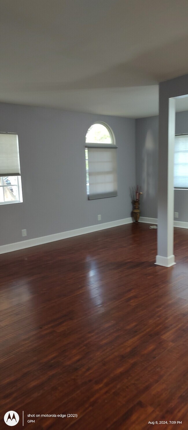 Building Photo - 4219 Madison Ave