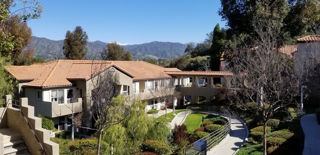 Primary Photo - Heritage Oaks Senior Apartments