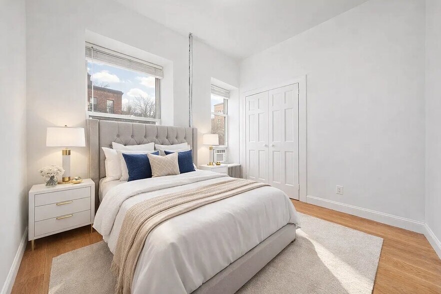 Building Photo - 107 Christopher St