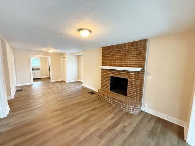 Building Photo - 1335 Waldemere Ave