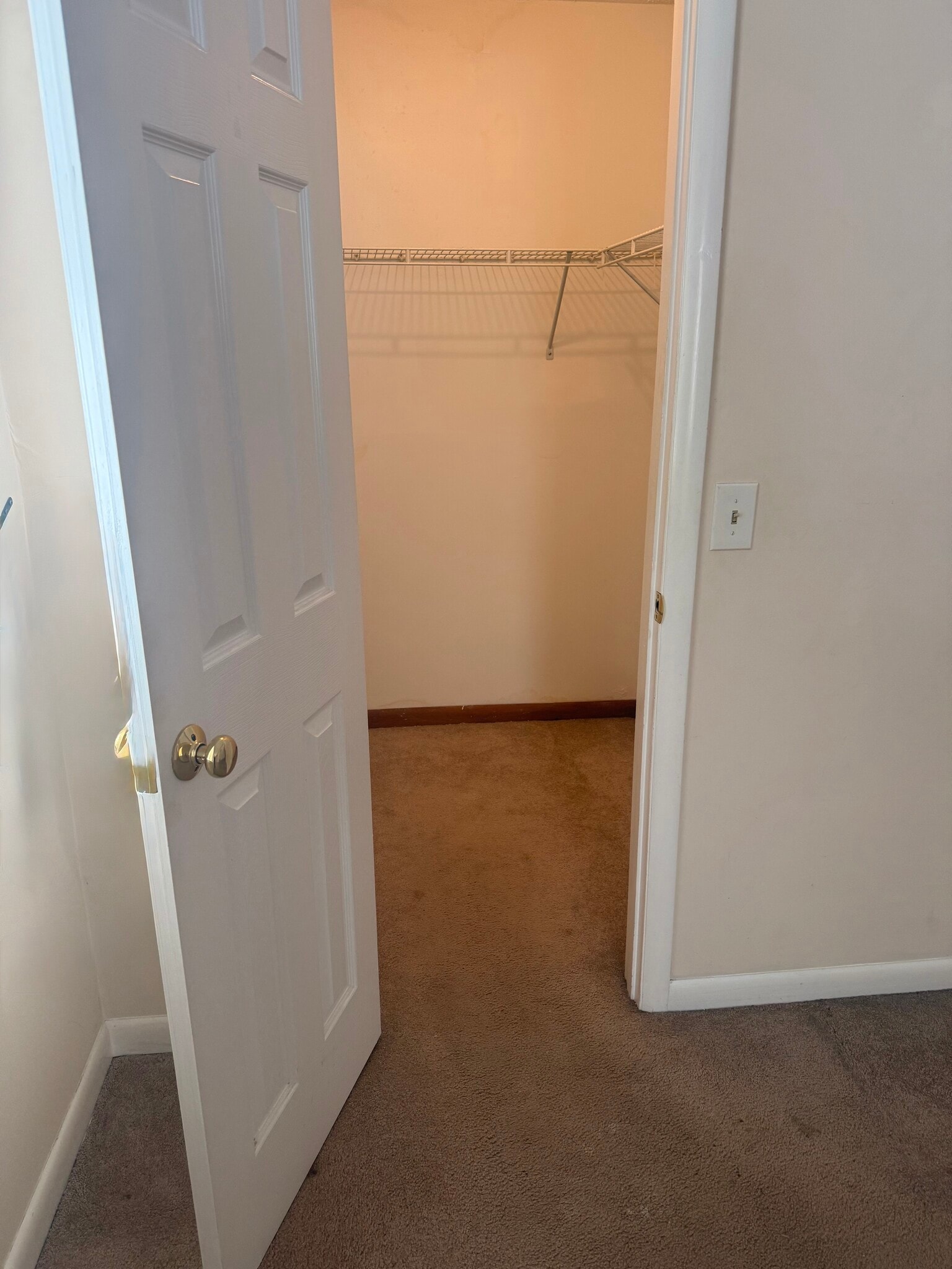 Walk in closet - 166 Old Brookfield Rd