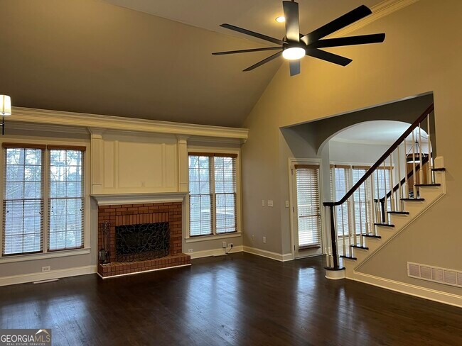 Building Photo - 2476 Sewell Mill Rd