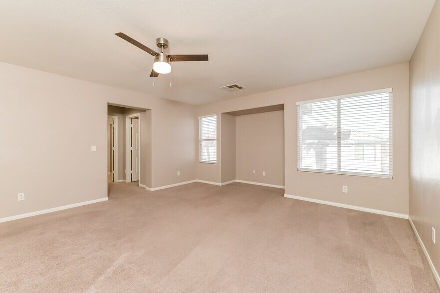 Building Photo - 896 Eureka Falls Ct