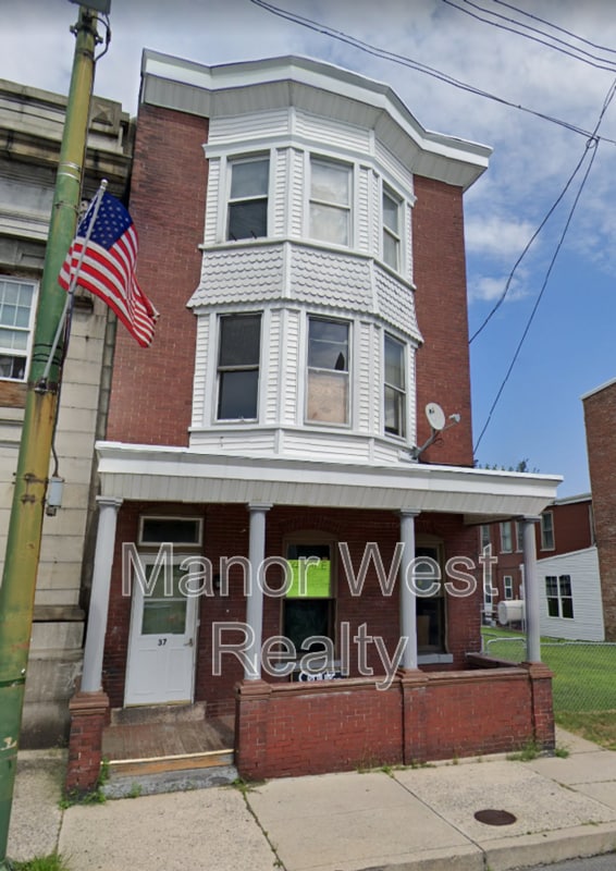 Primary Photo - 37 N 2nd St