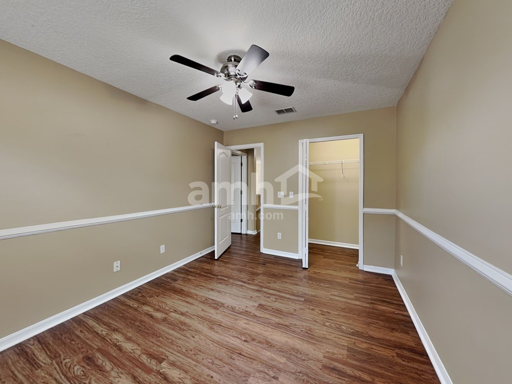 Building Photo - 1907 Seatonham St