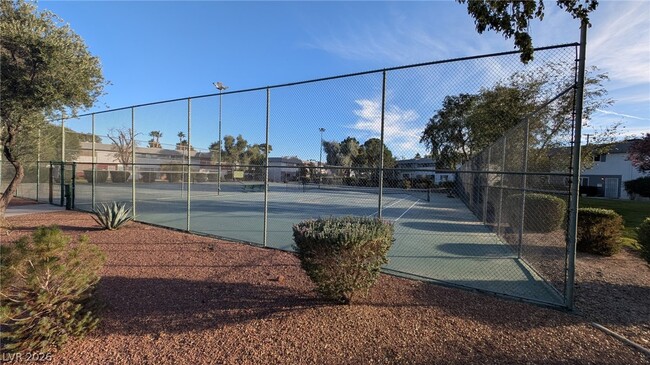 Building Photo - 426 Greenbriar Townhouse Way