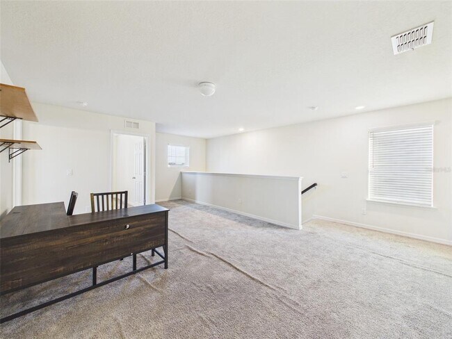 Building Photo - 5164 Chickadee St