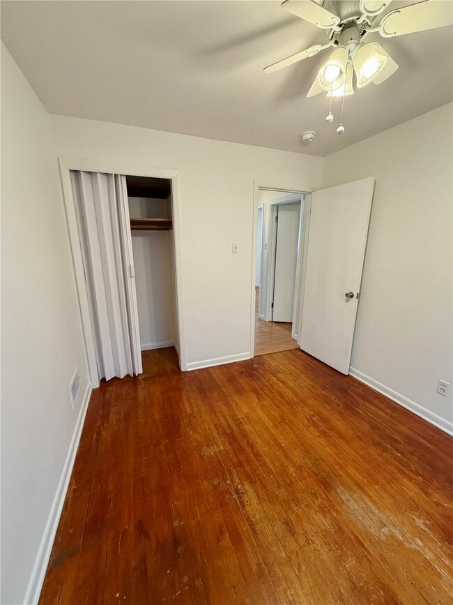 Building Photo - 317 Thomas Ave