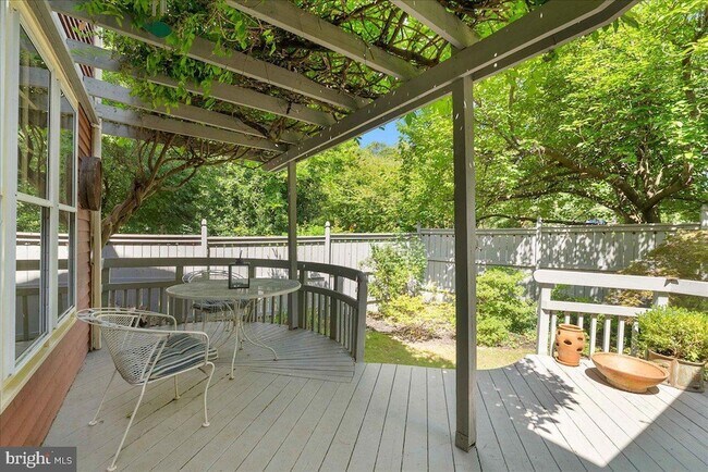 Building Photo - 2085 Cobblestone Ln