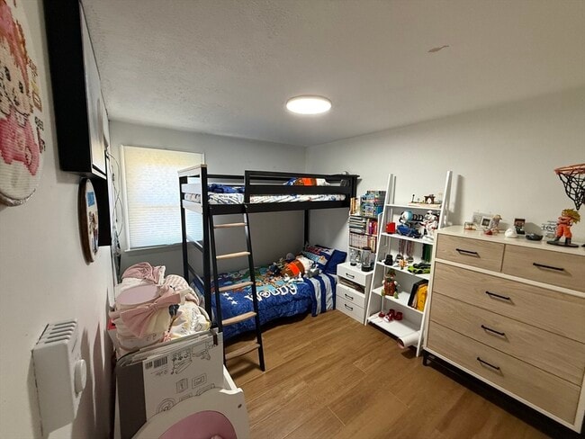 Building Photo - 1338 East St