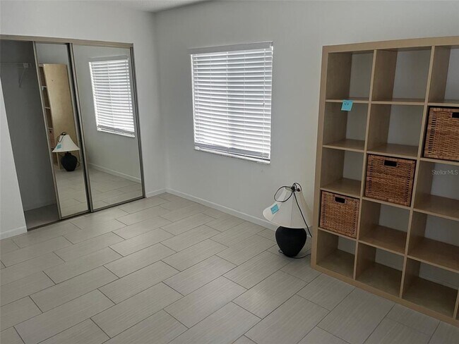 Building Photo - 3111 Pass a Grille Way