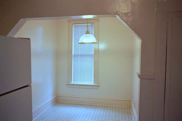 Building Photo - Historic 6-Bed Home Pre-Leasing for August 2026