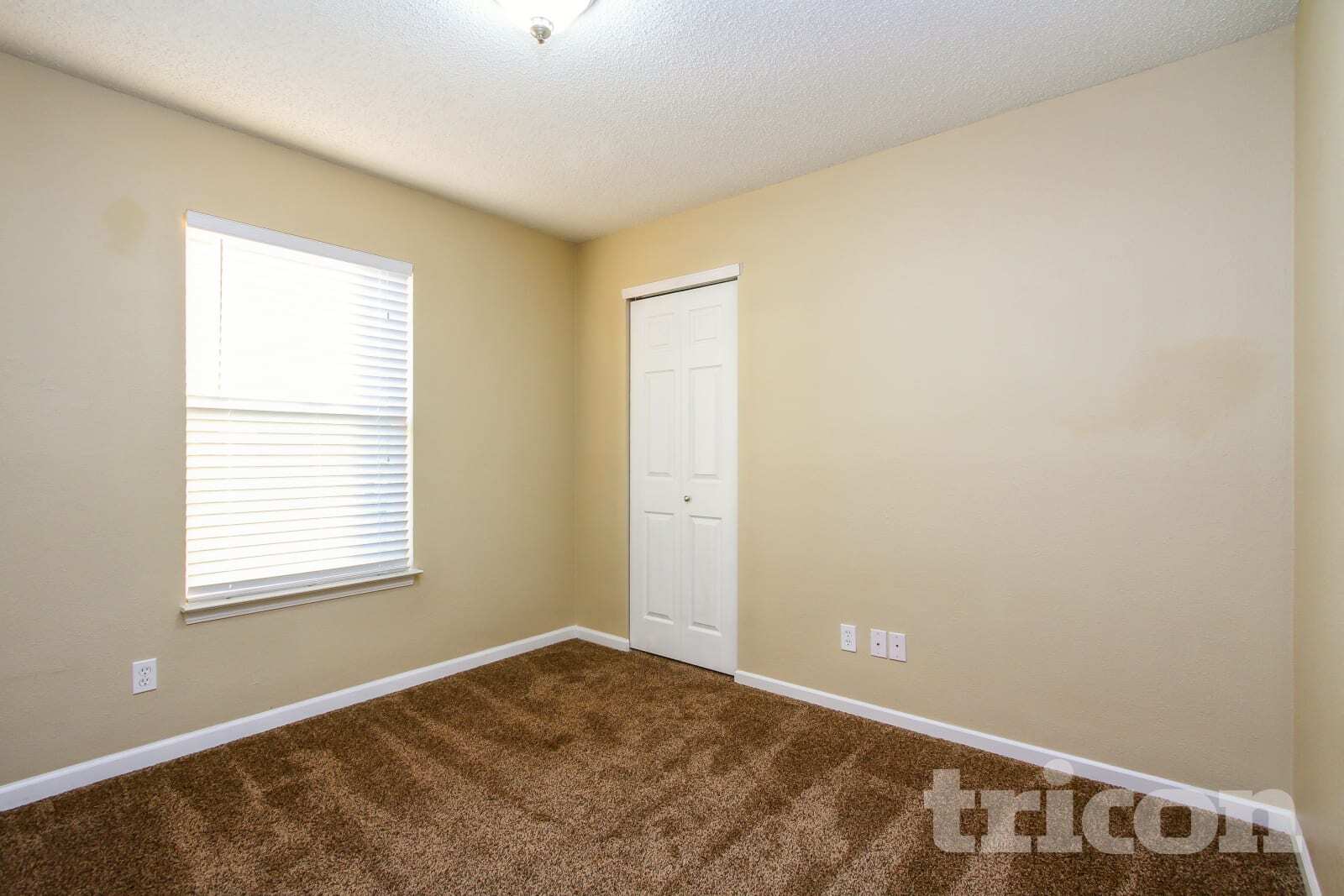 Building Photo - 151 Snowflake Cir