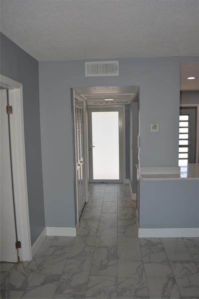 Building Photo - 1481 S Ocean Blvd