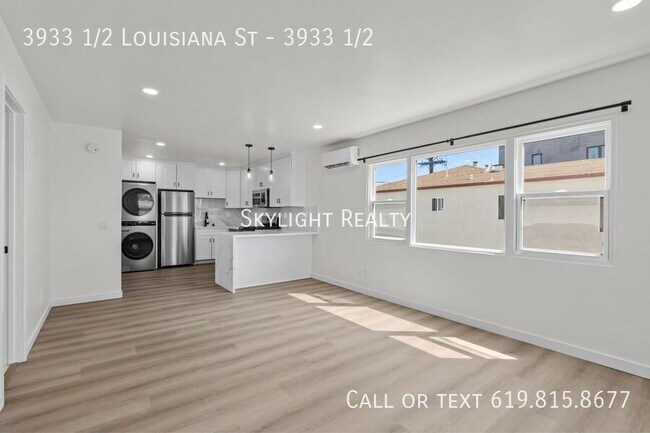 Building Photo - 3933 1/2 Louisiana St-3933 1/2