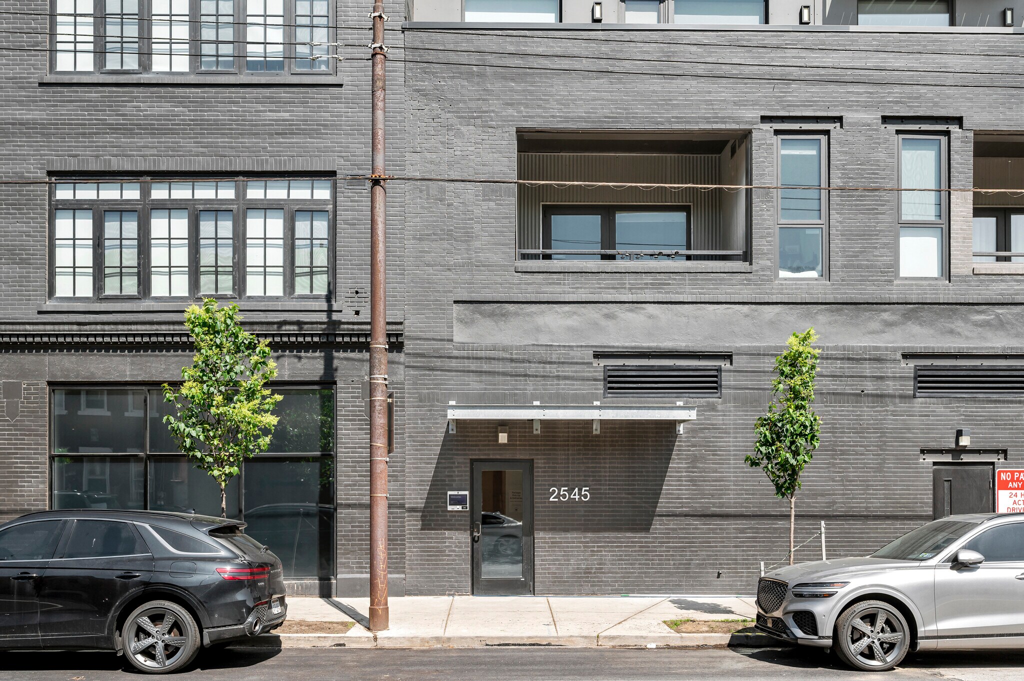 Building Photo - 2545 Penn Ave