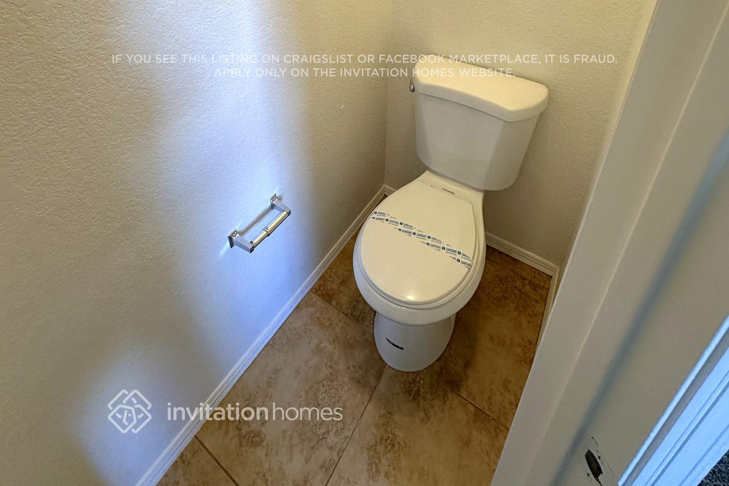 Building Photo - 801 W Piute Ave