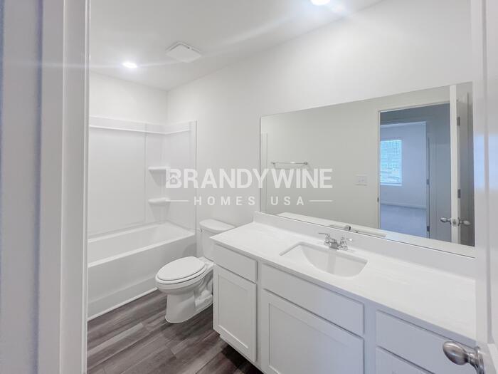 Building Photo - 74 Otway Lp