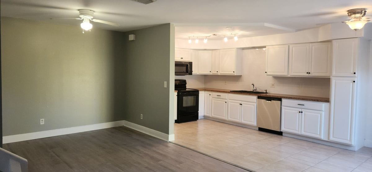 Building Photo - 12339 Woodrose Ct