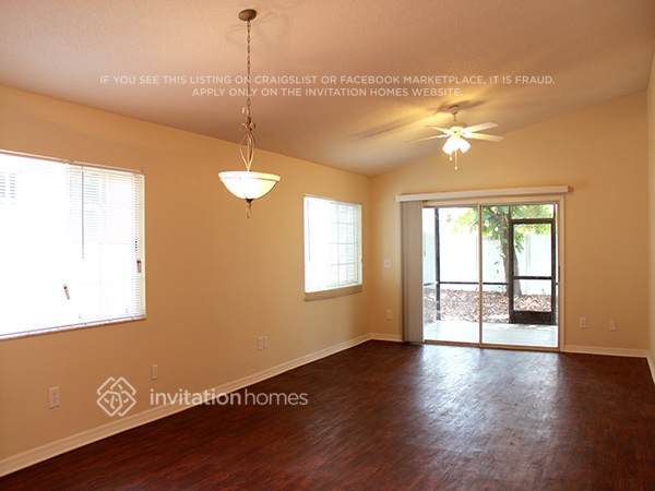 Building Photo - 512 Harvard Pl