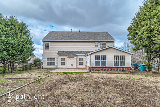 Building Photo - 2303 Catoctin Hollow Court