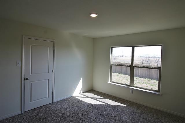 Building Photo - 233 Liberty Ln