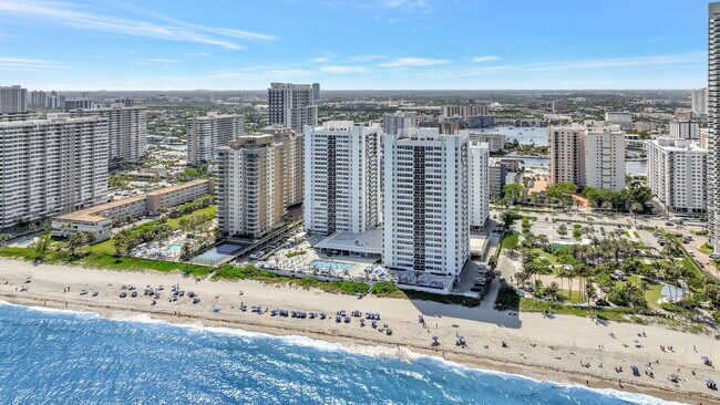Building Photo - 1890 S Ocean Dr