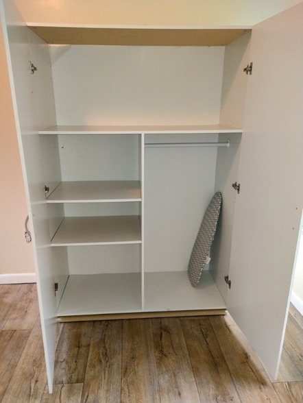 Building Photo - 3300 St Johns Ave