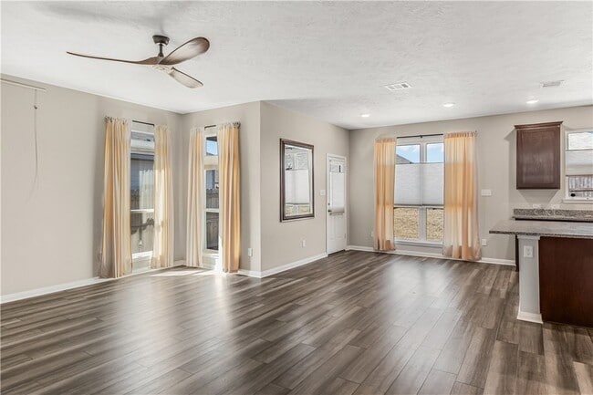 Building Photo - 411 Ft Dix Ln