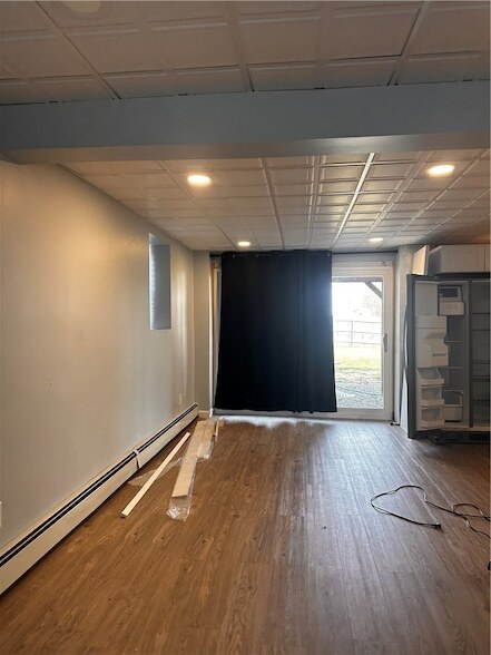 Building Photo - 24 Lewis St