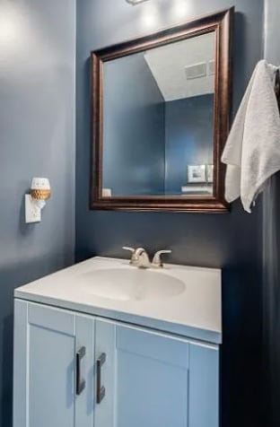 Building Photo - 8430 Charbay Cir