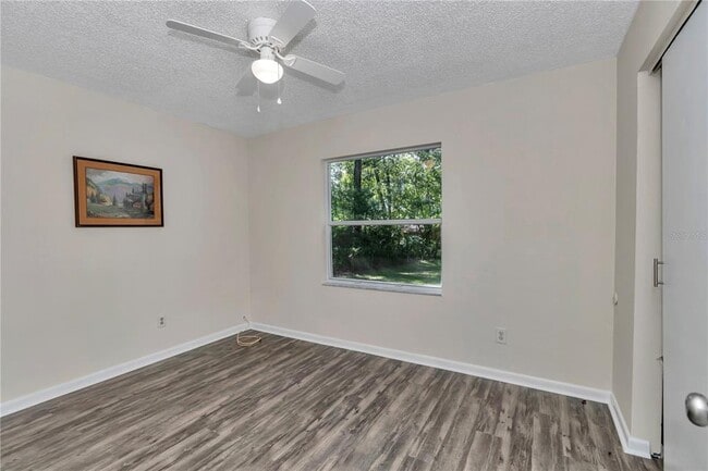 Building Photo - 3640 SE 131st Ln