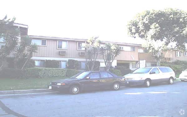 Building Photo - 11156 Acama St