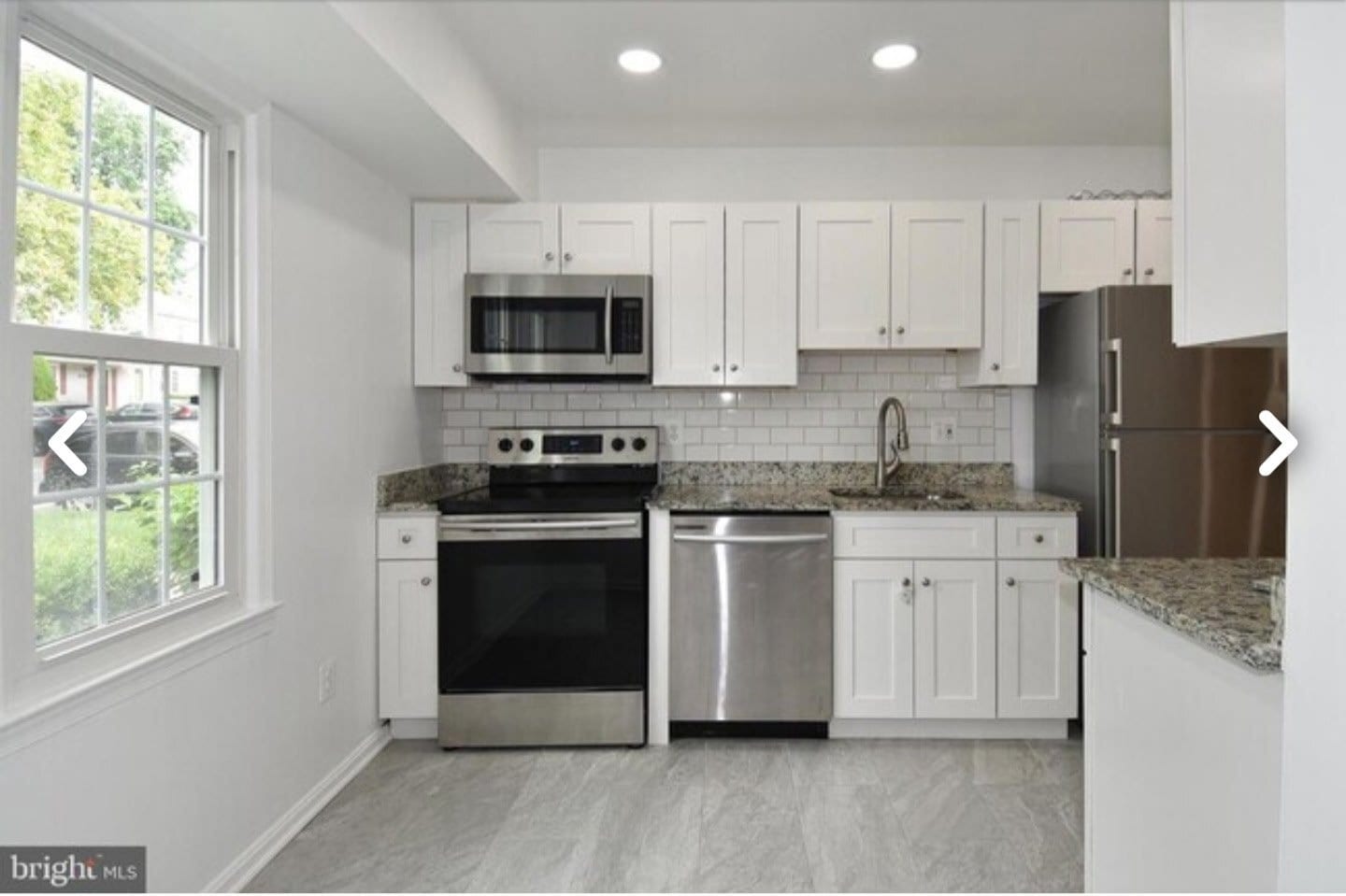 Building Photo - 6429 Fenestra Ct