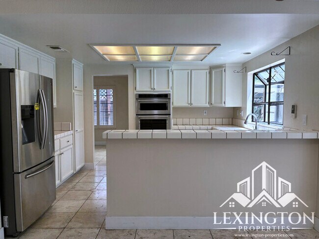 Building Photo - Beautiful, Folsom Home with Pool & Spa in ...