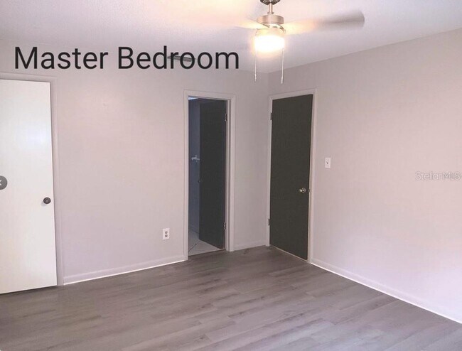 Building Photo - 2734 Fireside Ct