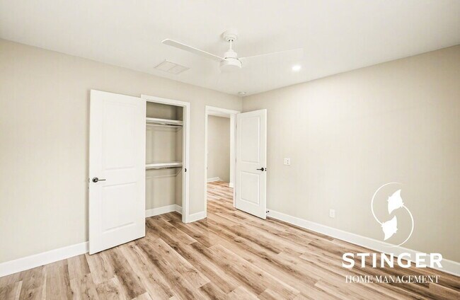 Building Photo - 14 Los Robles Rd