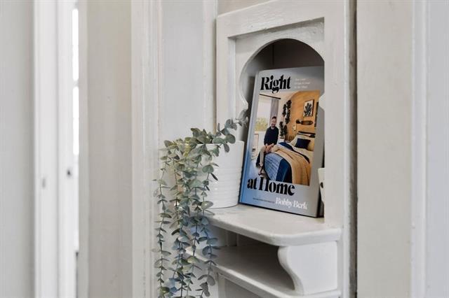 Building Photo - 1310 W Morton St