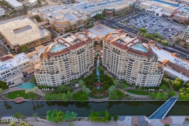 Building Photo - 7181 E Camelback Rd