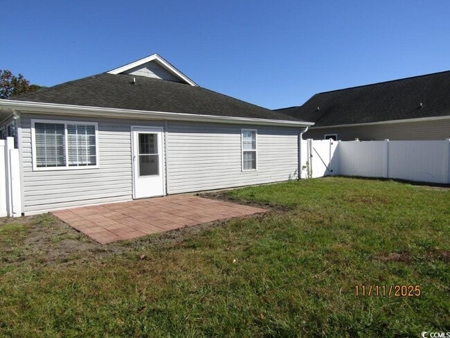 Building Photo - 132 Carolina Pointe Way