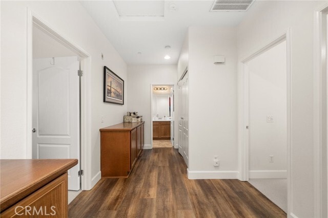 Building Photo - 13190 Murano Ave