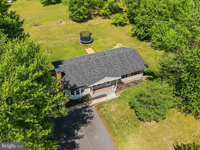 Building Photo - 12712 Grosstown Rd