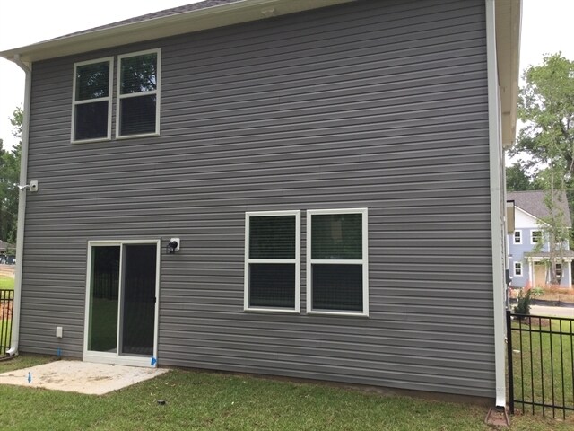 Building Photo - 166 Sweetgum Drive