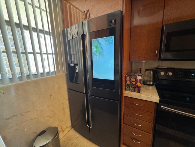 Building Photo - 1811 Jefferson St