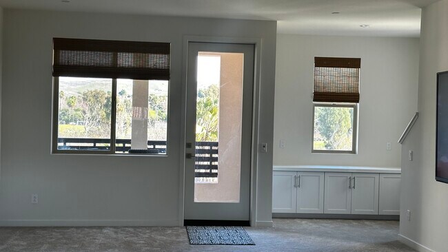 Building Photo - 26962 Via Caminata