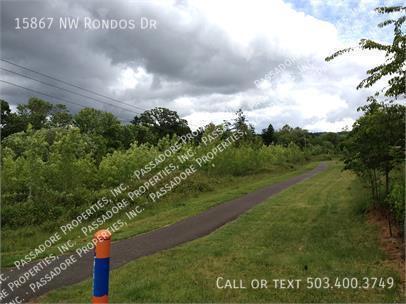 Building Photo - 15867 NW Rondos Dr