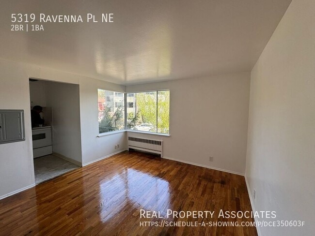 Building Photo - 5319 Ravenna Pl NE