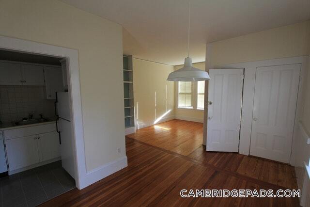 Building Photo - 32 Healey St