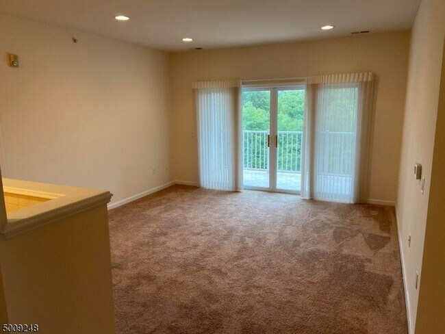 Building Photo - 10411 Warren's Way